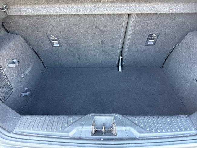 FORD Fiesta Photo 12