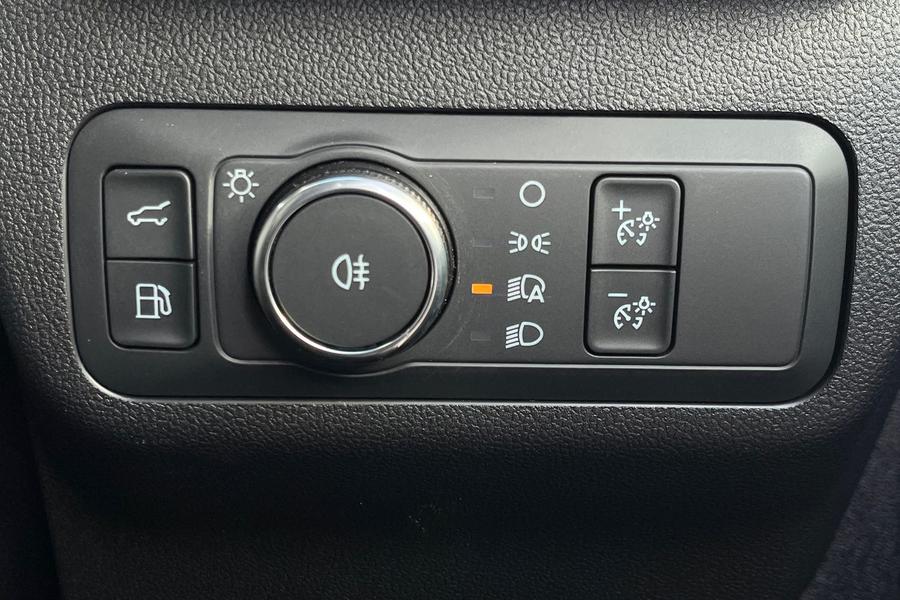 Ford KUGA Photo autoimg-2fca56df74d3631551685f6aa152050a0f6650c9.jpg