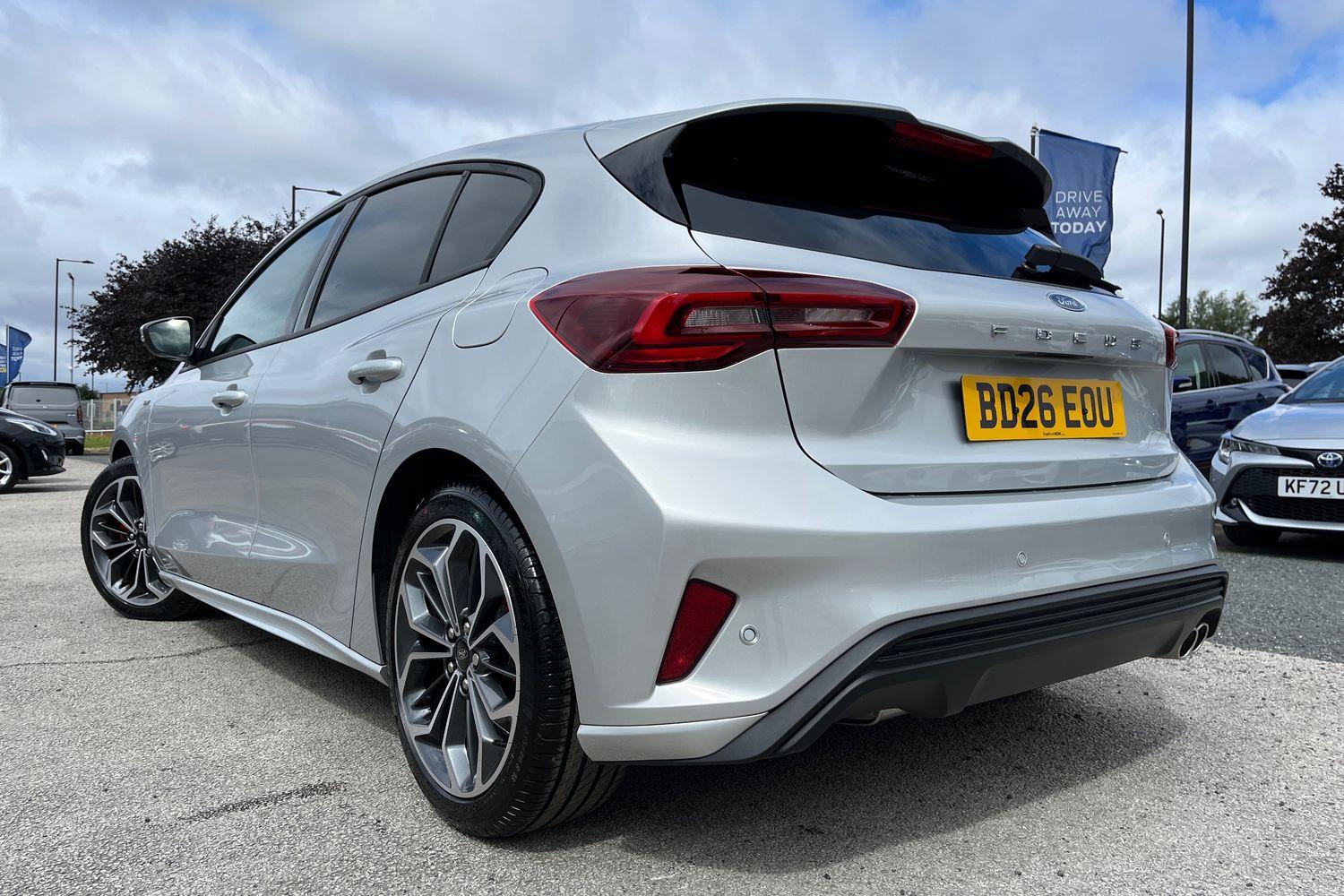 Ford Focus Photo 37