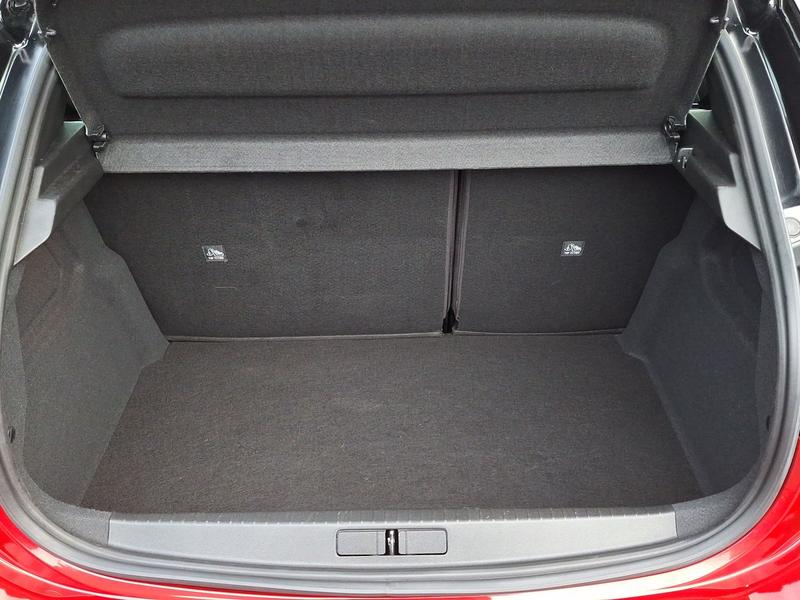 Used Vauxhall Corsa DL73UHX 18