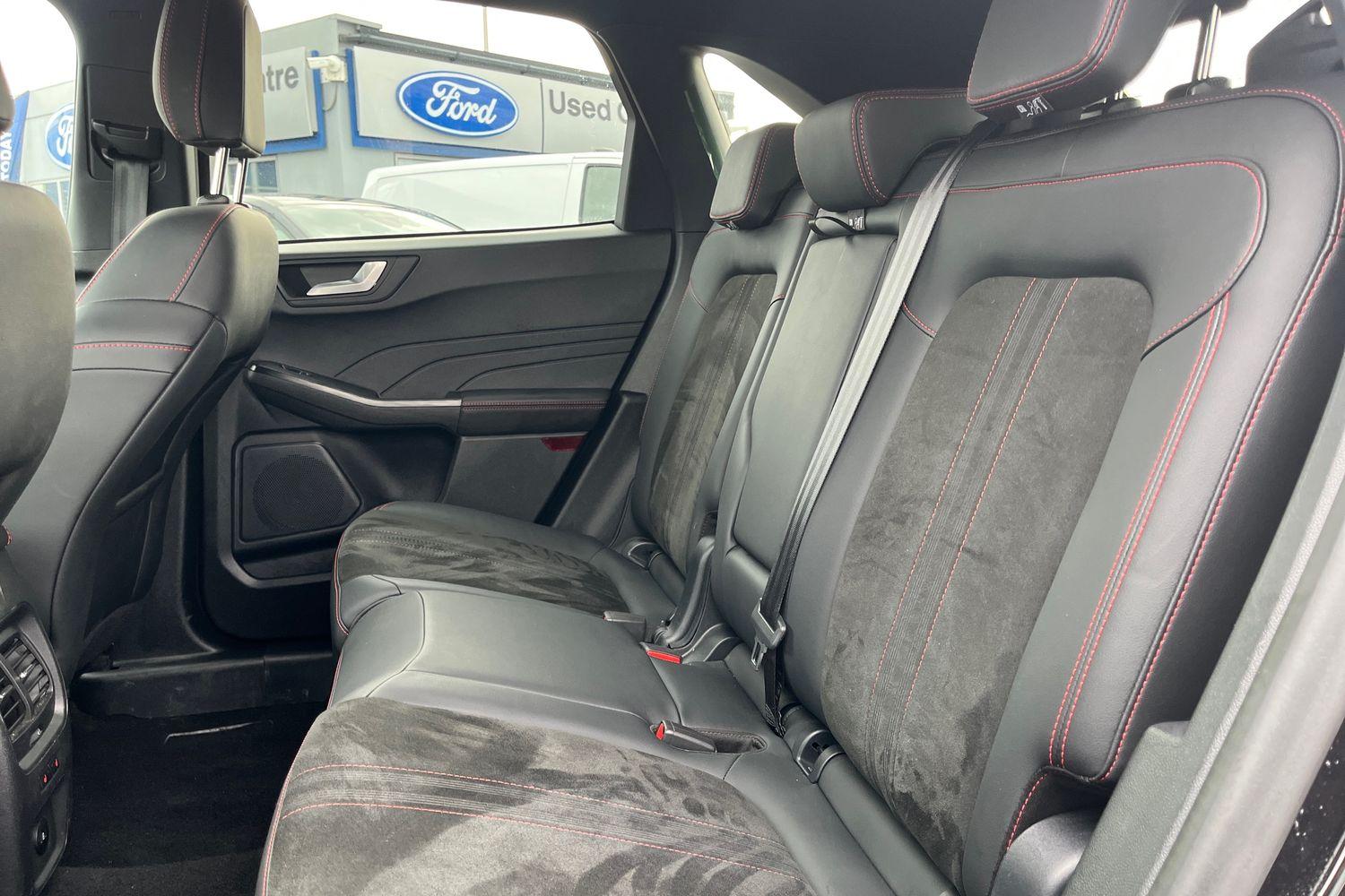 Ford KUGA Photo 19