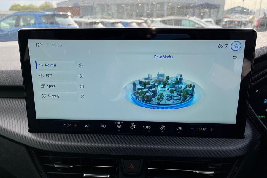 Ford Kuga Photo autoimg-2fd295b87c16442b1c2478ca65fb18d563ac0567.jpg