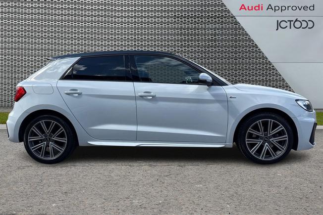 AUDI A1 Photo 4