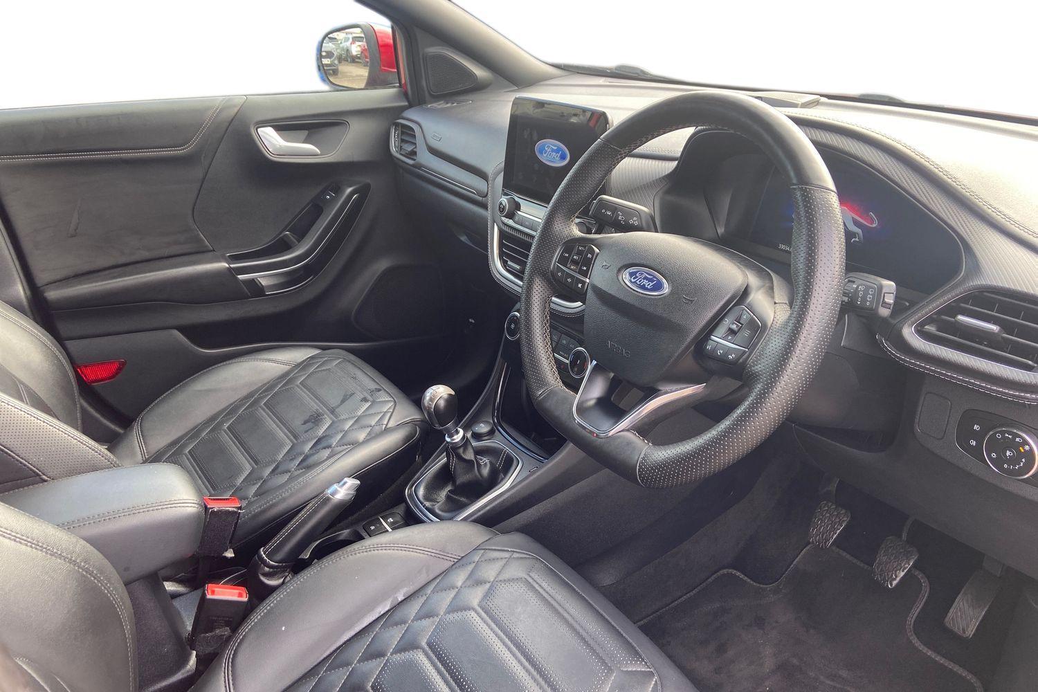 Ford PUMA Photo 8