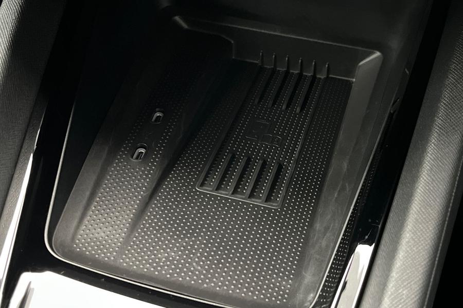 Skoda OCTAVIA Photo autoimg-2fd5da390b61b5dd12992cbca10c0a7d139ab541.jpg