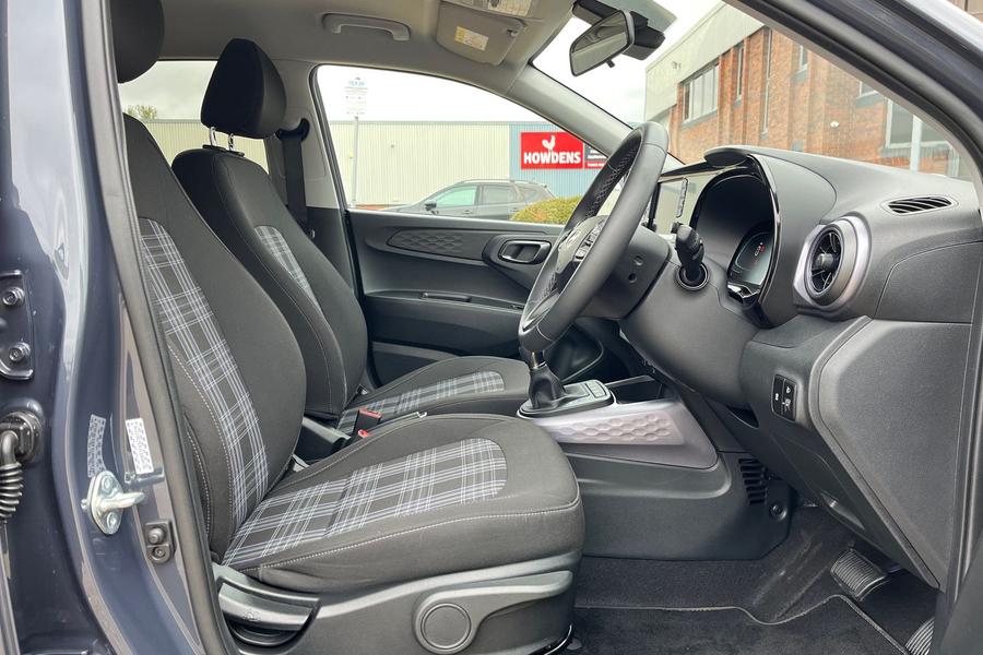 Hyundai i10 Photo autoimg-2fd8c0f675040d76be7d1fa8400c450d7a60b692.jpg