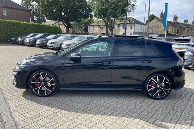 VOLKSWAGEN Golf Photo 33