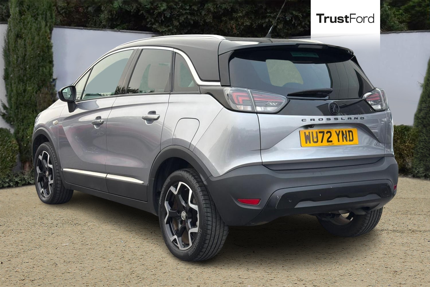 Vauxhall Crossland Photo 1