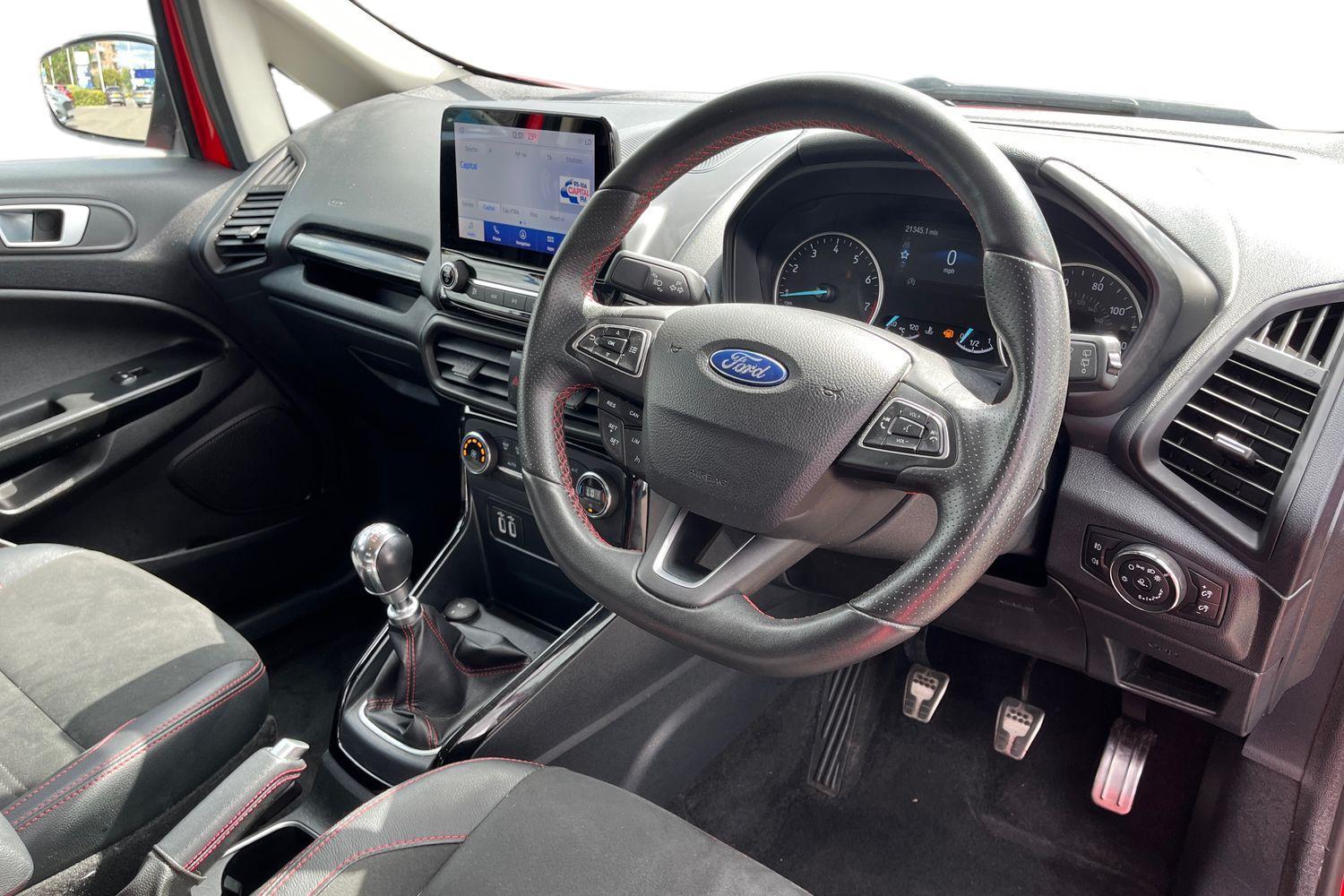 Ford ECOSPORT Photo 8