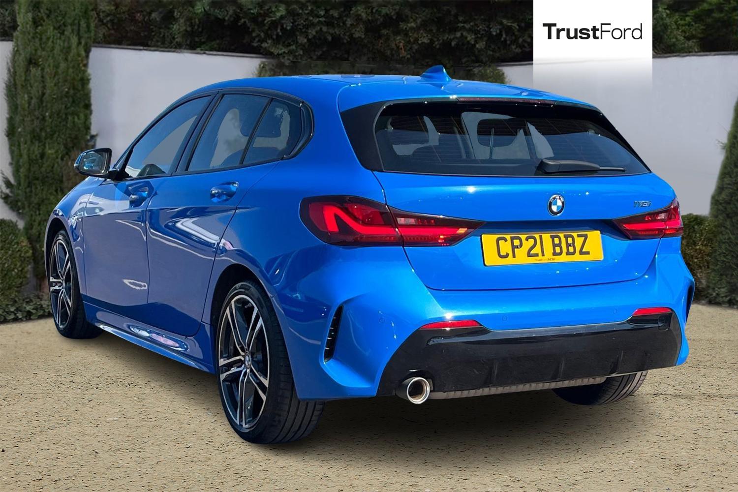 BMW 1 Series Photo 1