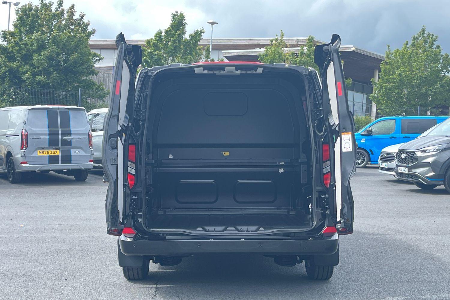Ford TRANSIT CUSTOM Photo 5
