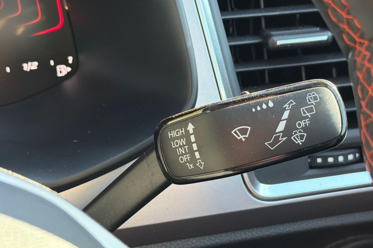 SEAT ATECA Photo 14