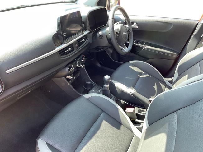 KIA PICANTO Photo 2