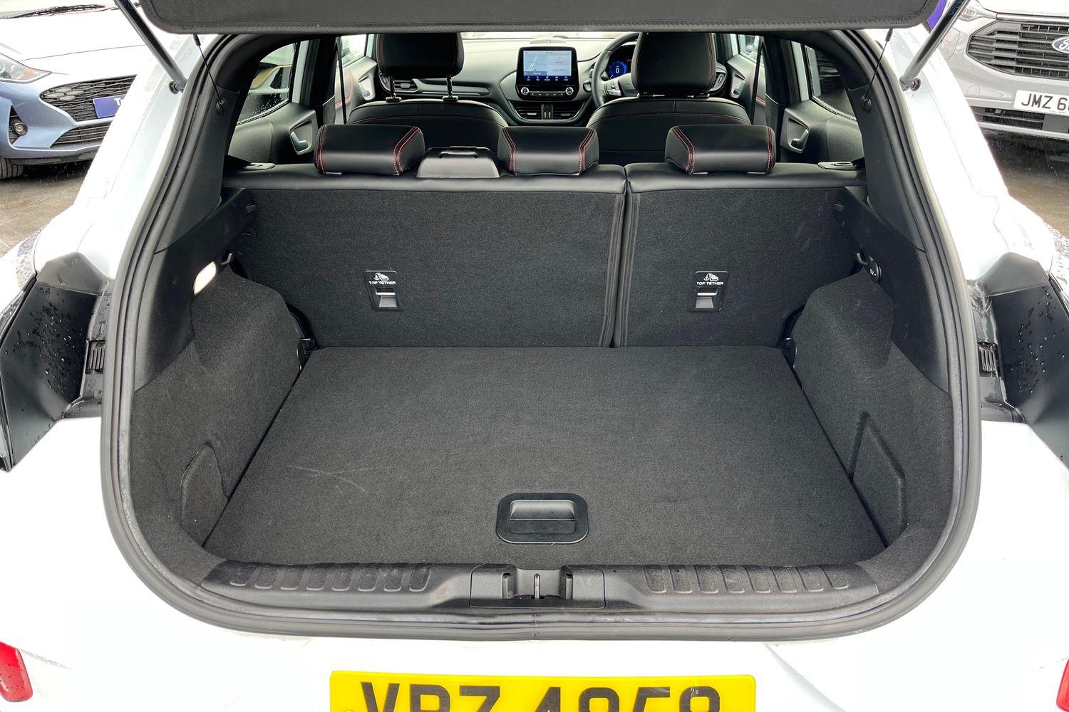 Ford PUMA Photo 20