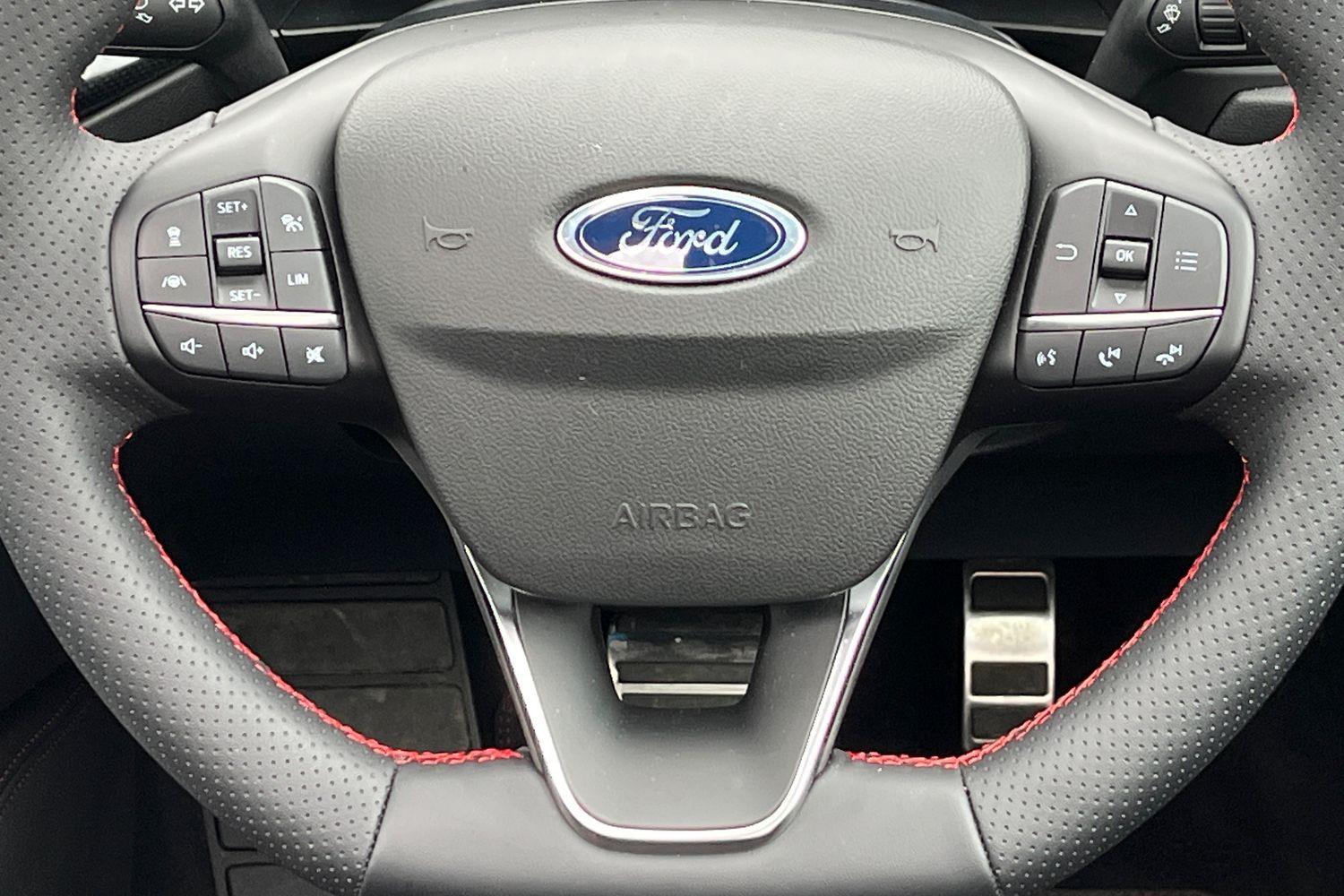 Ford FOCUS Photo 11