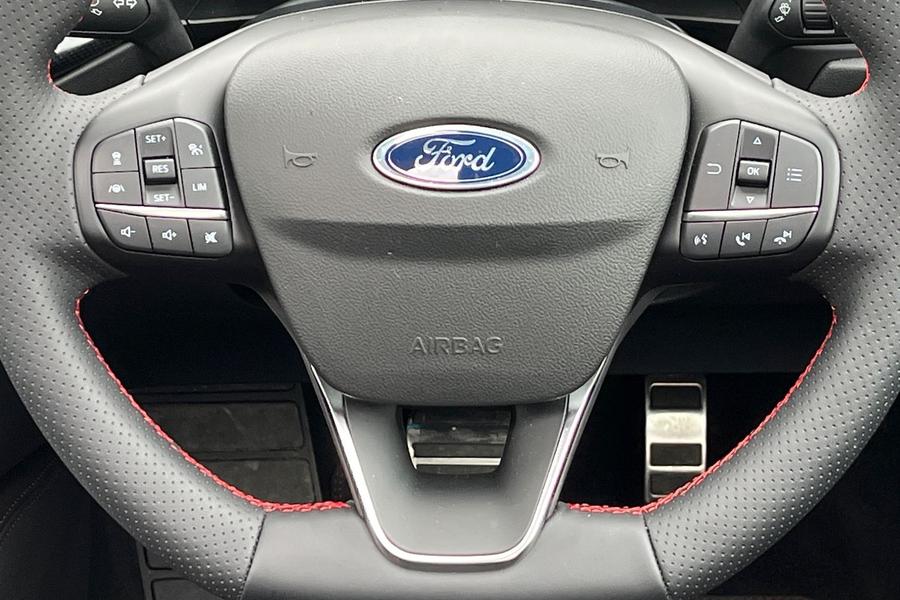Ford FOCUS Photo autoimg-2fecfe2f5f5274ba4d571a22c843927bc6beeadc.jpg