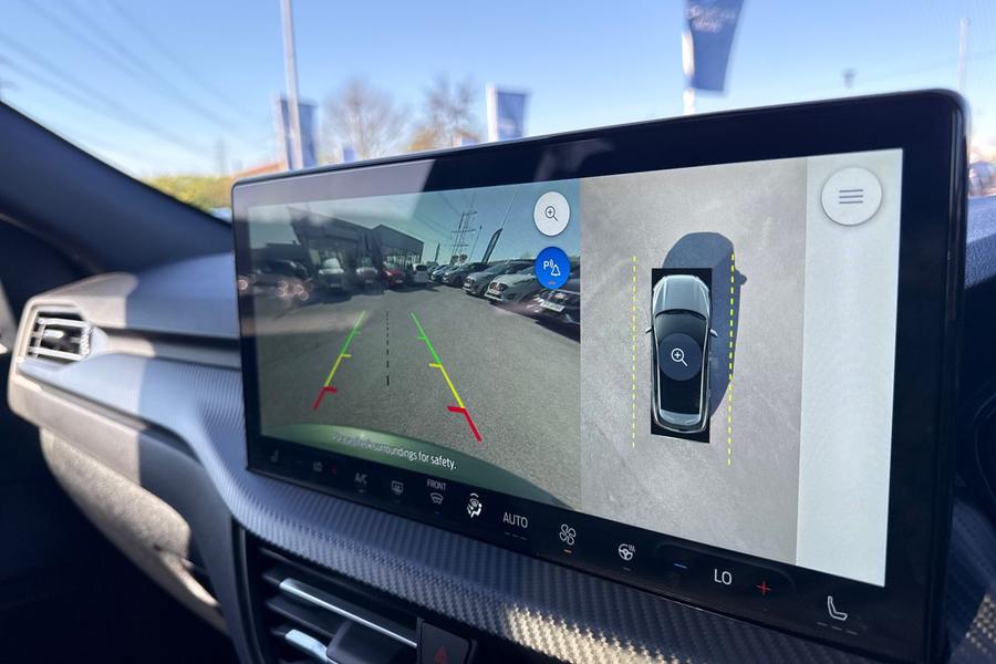 Ford KUGA Photo autoimg-2ff69a15d8e92b64e441e2b9eb7779a56466f918.jpg