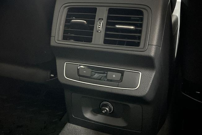AUDI Q5 Photo 31
