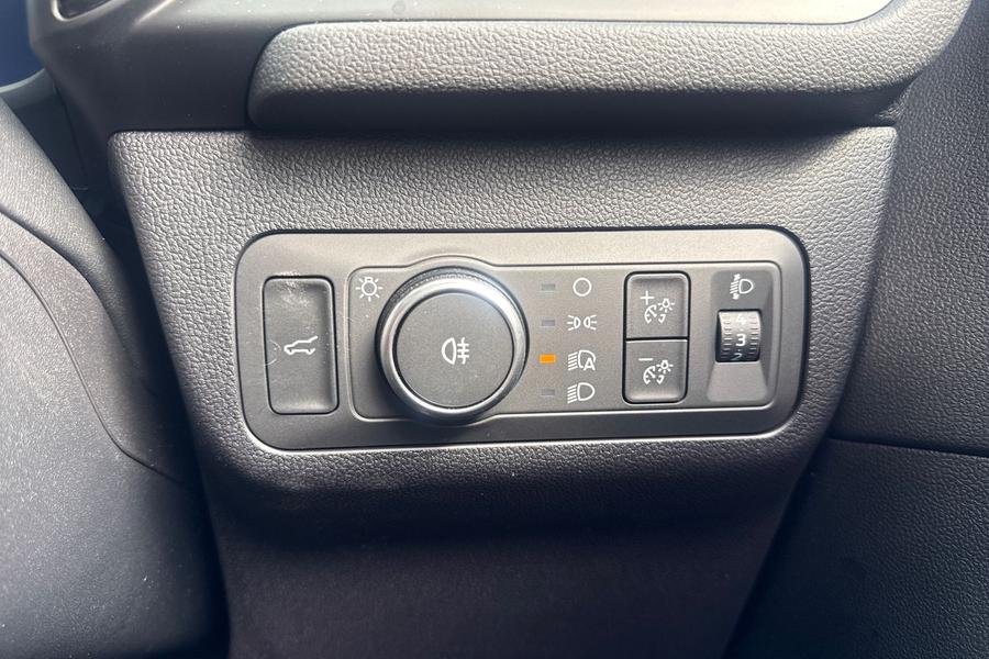 Ford KUGA Photo autoimg-2ffb685cdbb28dfc2735b644173177aa8fb18ae3.jpg