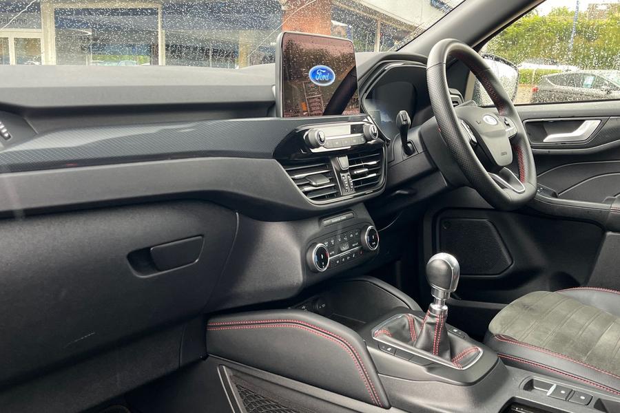 Ford Kuga Photo autoimg-300161a23071279940a82695968f8678b136d059.jpg