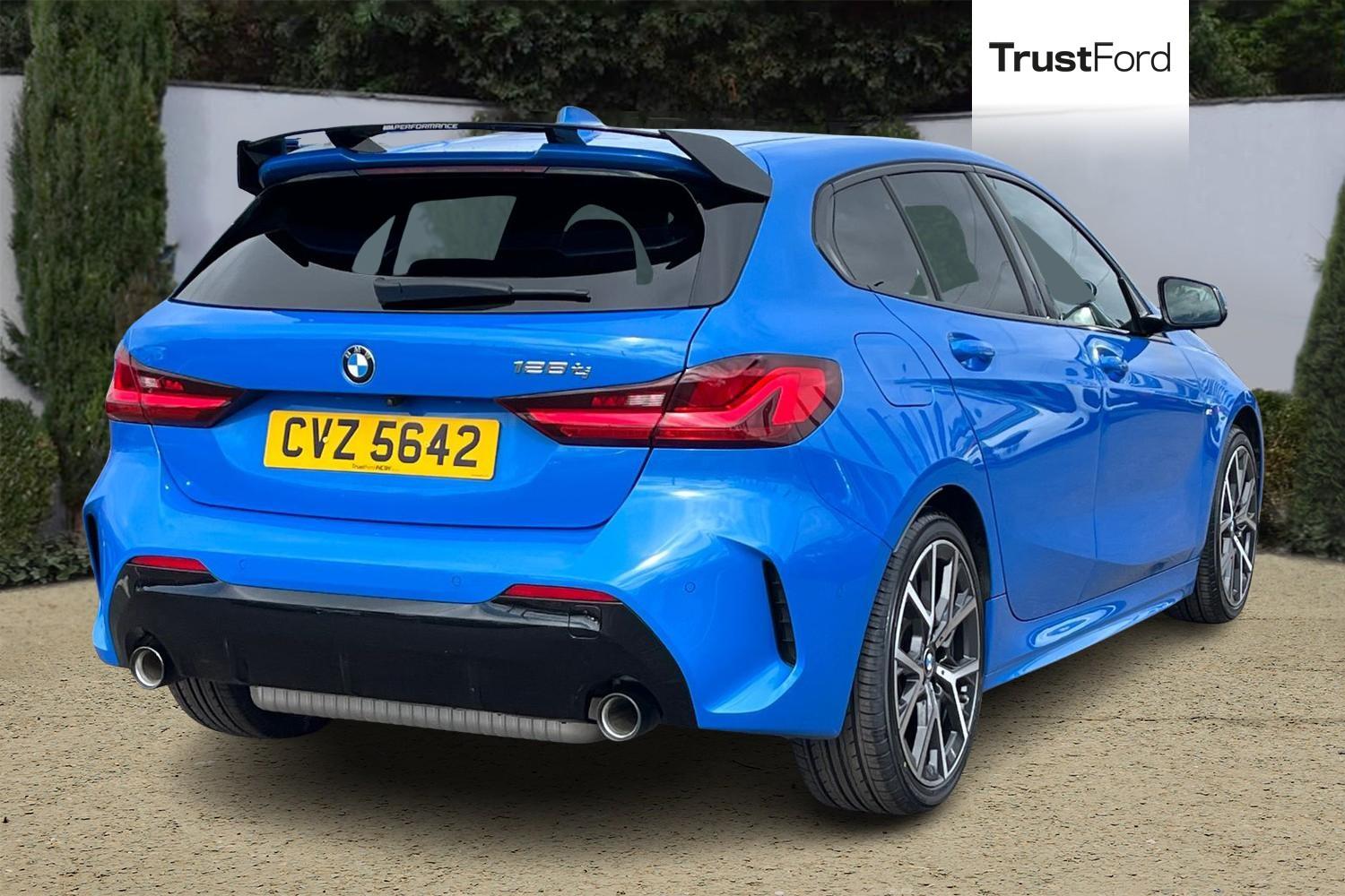 BMW 1 Series Photo 3