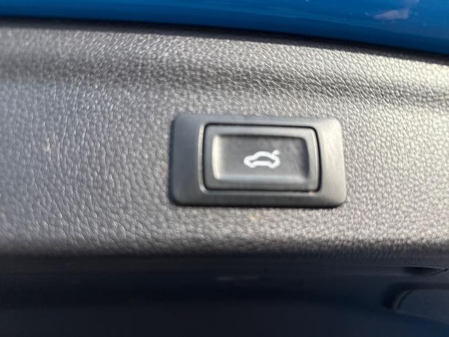 AUDI Q3 Photo 26