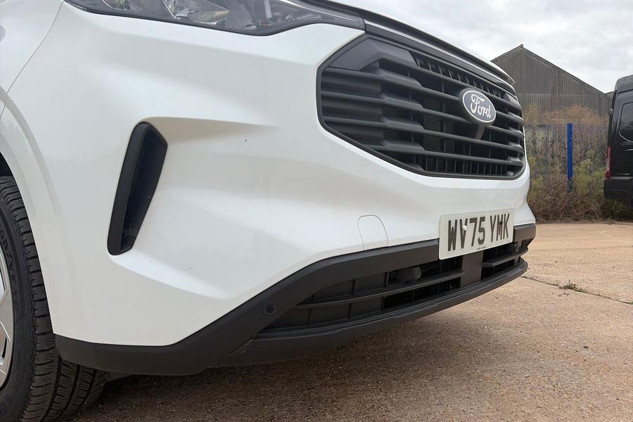 Ford TRANSIT CUSTOM Photo autoimg-3007549a0461b9108c771e84925464b5eca43820.jpg