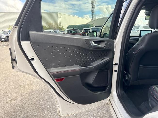 FORD Kuga Photo 42