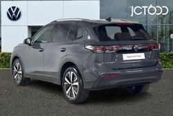VOLKSWAGEN Tiguan Photo 3