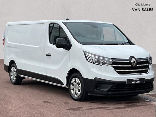 Used 2023 RENAULT TRAFIC  LWB  LL30 Blue dCi 130 Business+ WHITE at Carco Group