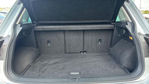 Volkswagen Tiguan Photo autoimg-3018f71c26317c9501c22ed82e4ee0de423a96e8.jpg