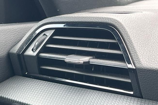 AUDI Q3 Photo 33