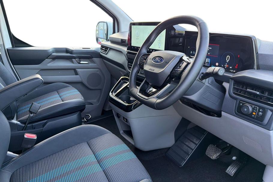 Used Ford TRANSIT CUSTOM LD26WOY 13