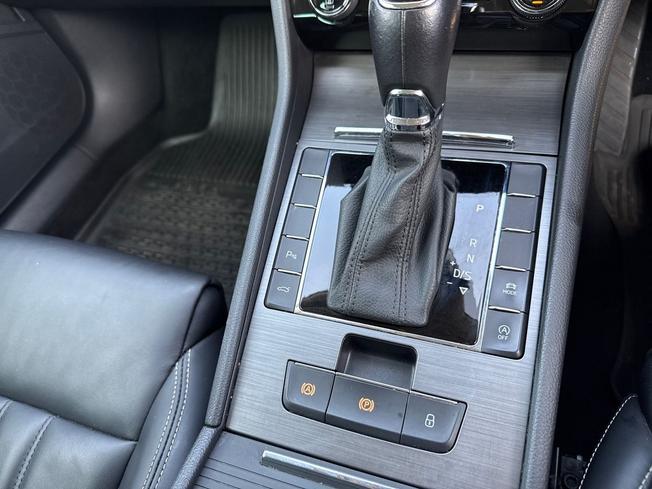 ŠKODA Superb Photo 32
