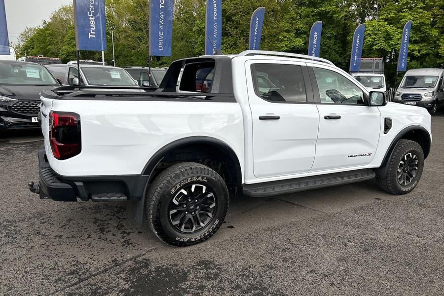 Ford RANGER Photo autoimg-302297900f220a776cf4f61548060acd86340395.jpg