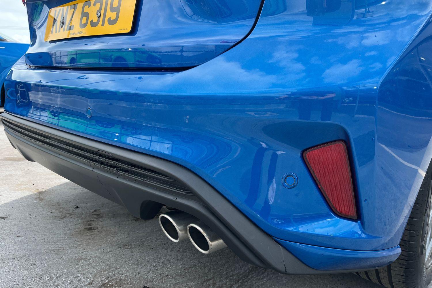 Ford FOCUS Photo 22