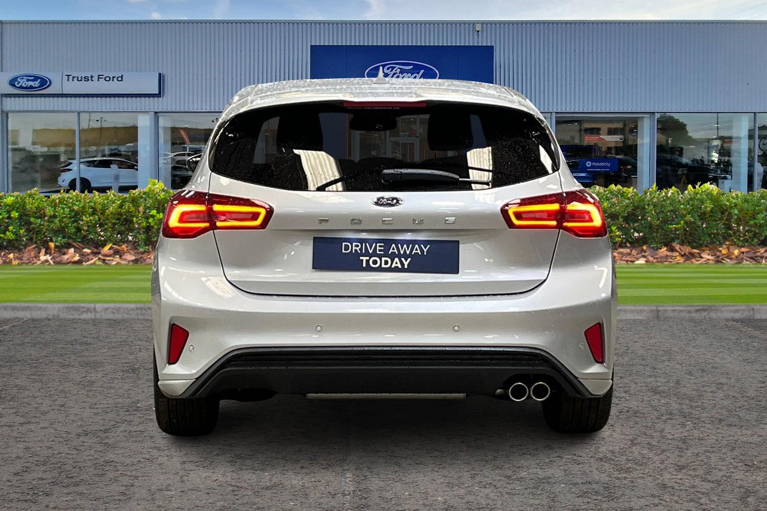 Ford FOCUS Photo 6