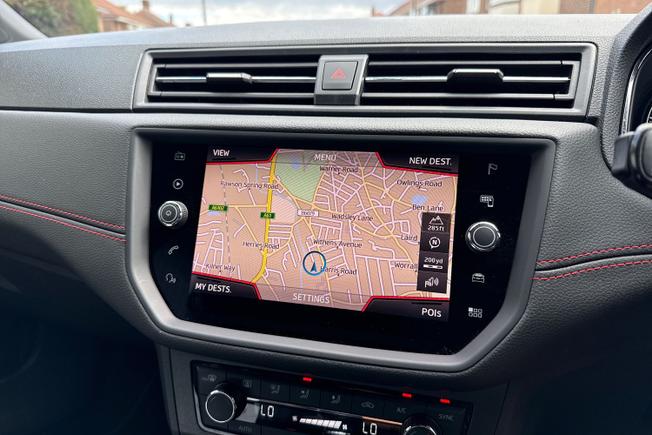 SEAT Arona Photo 14
