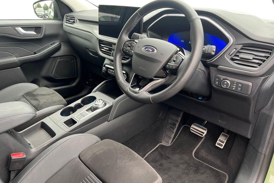 Ford Kuga Photo autoimg-302dac320758d3017eab0267cf00d40d282a9b32.jpg