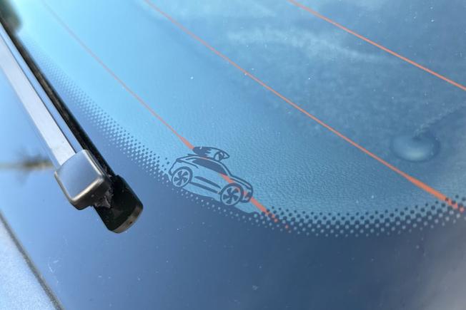 VOLKSWAGEN T-Roc Photo 28
