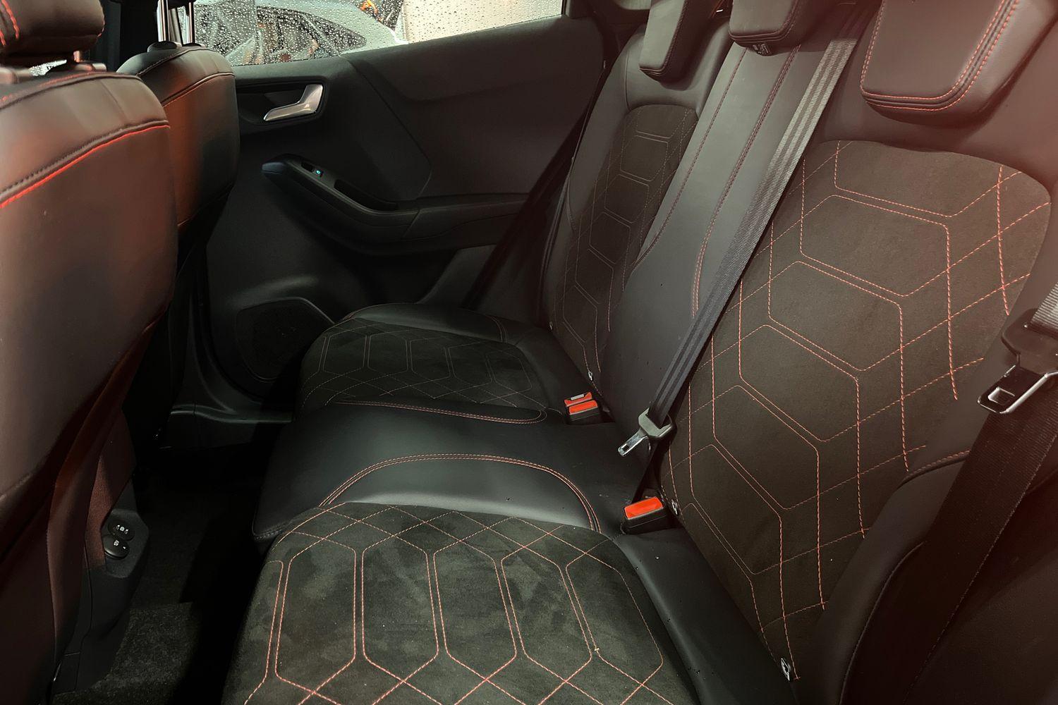 Ford PUMA Photo 19