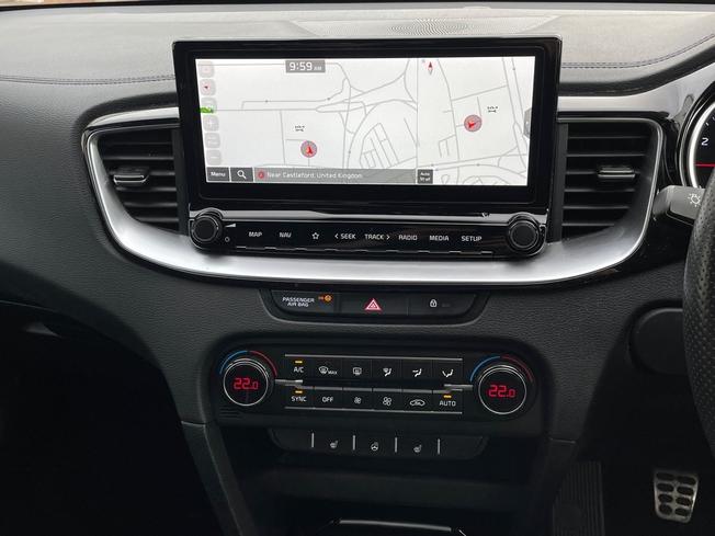 KIA Ceed Photo 14