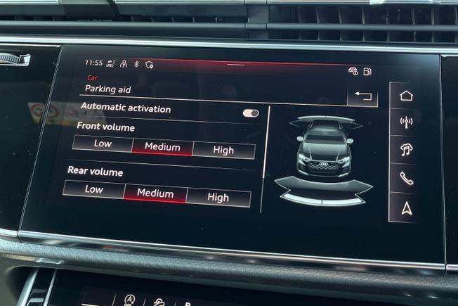 AUDI Rsq8 Photo 36