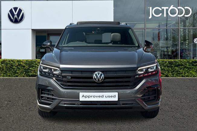 VOLKSWAGEN Touareg Photo 8