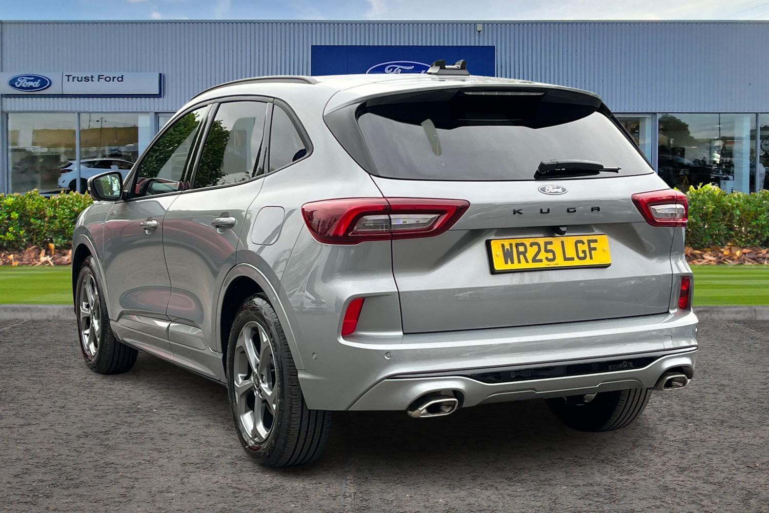 Ford Kuga Photo 1
