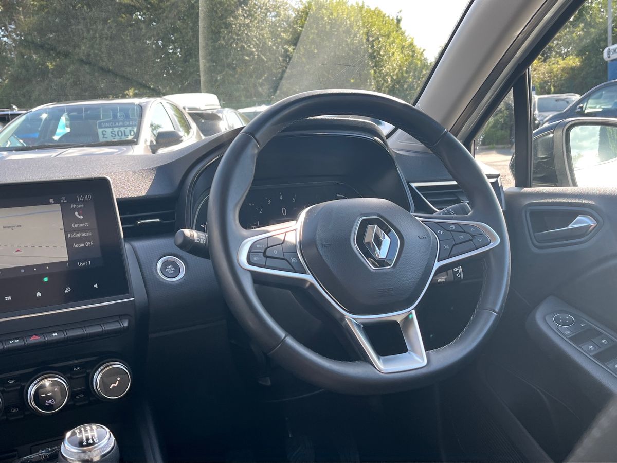 Renault Clio Photo 14