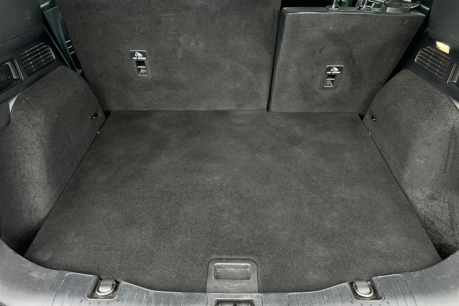 Ford KUGA Photo autoimg-304432f25a39c1b1df6cd2995e3cbe2171899897.jpg