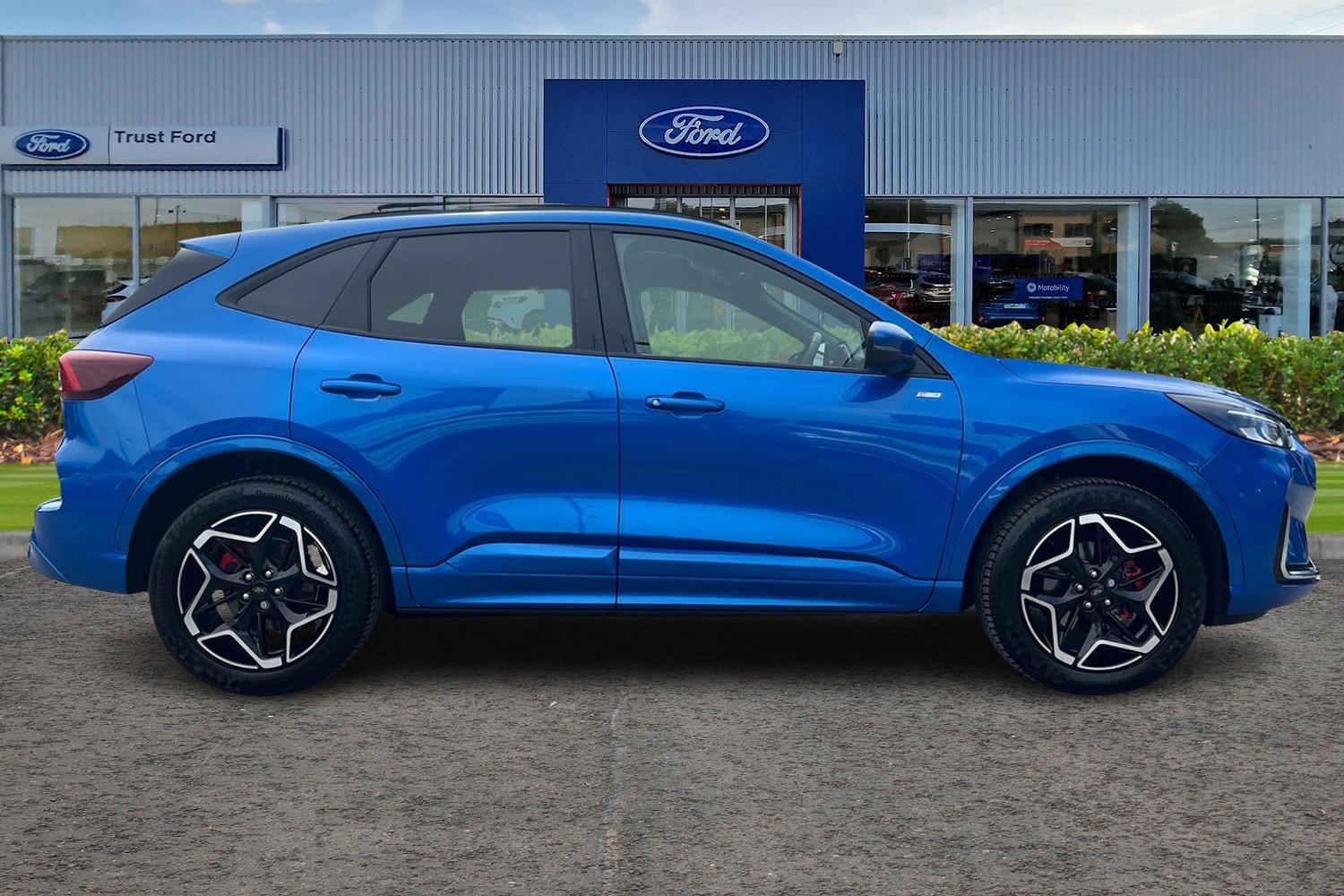 Ford Kuga Photo 2