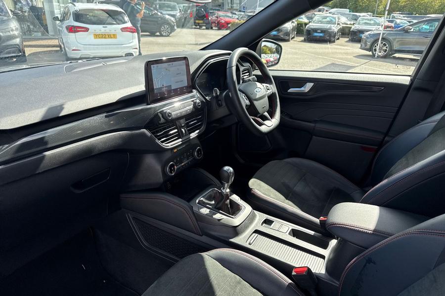 Ford KUGA Photo autoimg-304741900a6d210879075f311784c30e0fc69b59.jpg