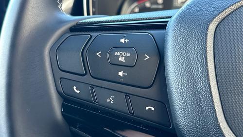 Isuzu D-MAX Photo autoimg-30480c0998ae780b0f0698678d206f5d66496daf.jpg